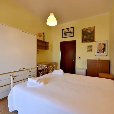 Guest house La Stanza Di Laura *